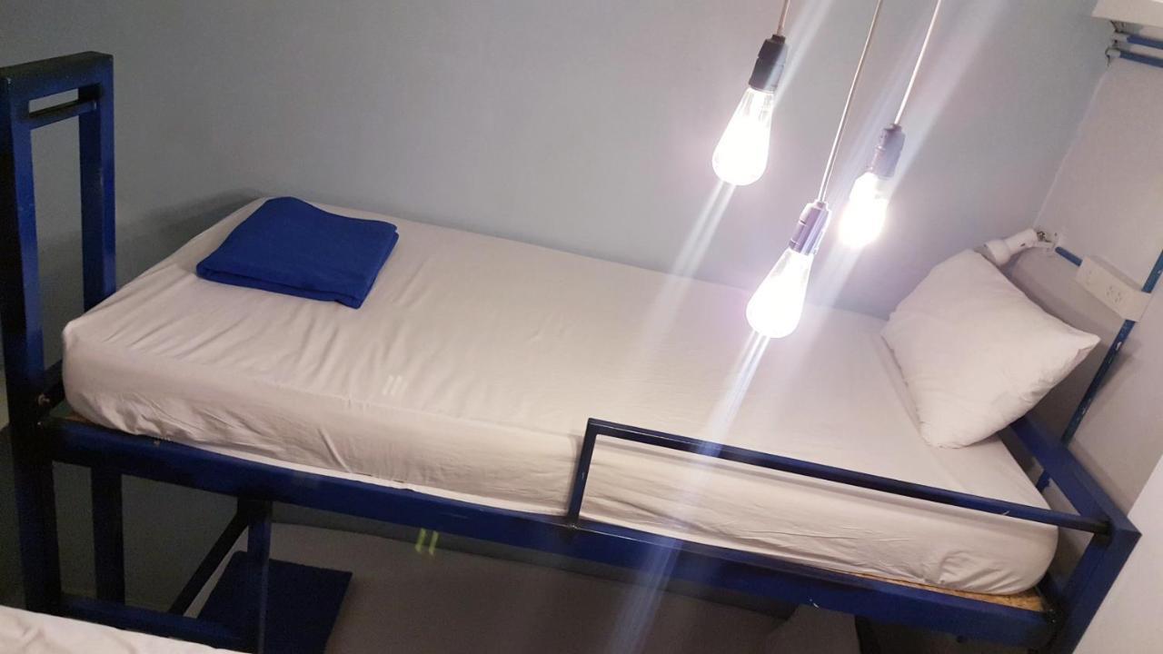 Safe And Sound Hostel Chiang Mai Buitenkant foto