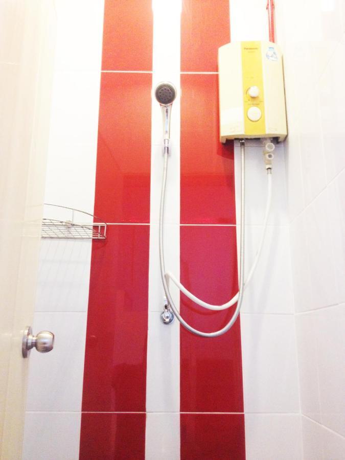 Safe And Sound Hostel Chiang Mai Buitenkant foto